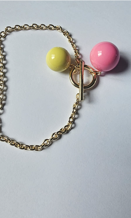 Elegant Gold Charm Bracelet - Pink & Yellow Beads